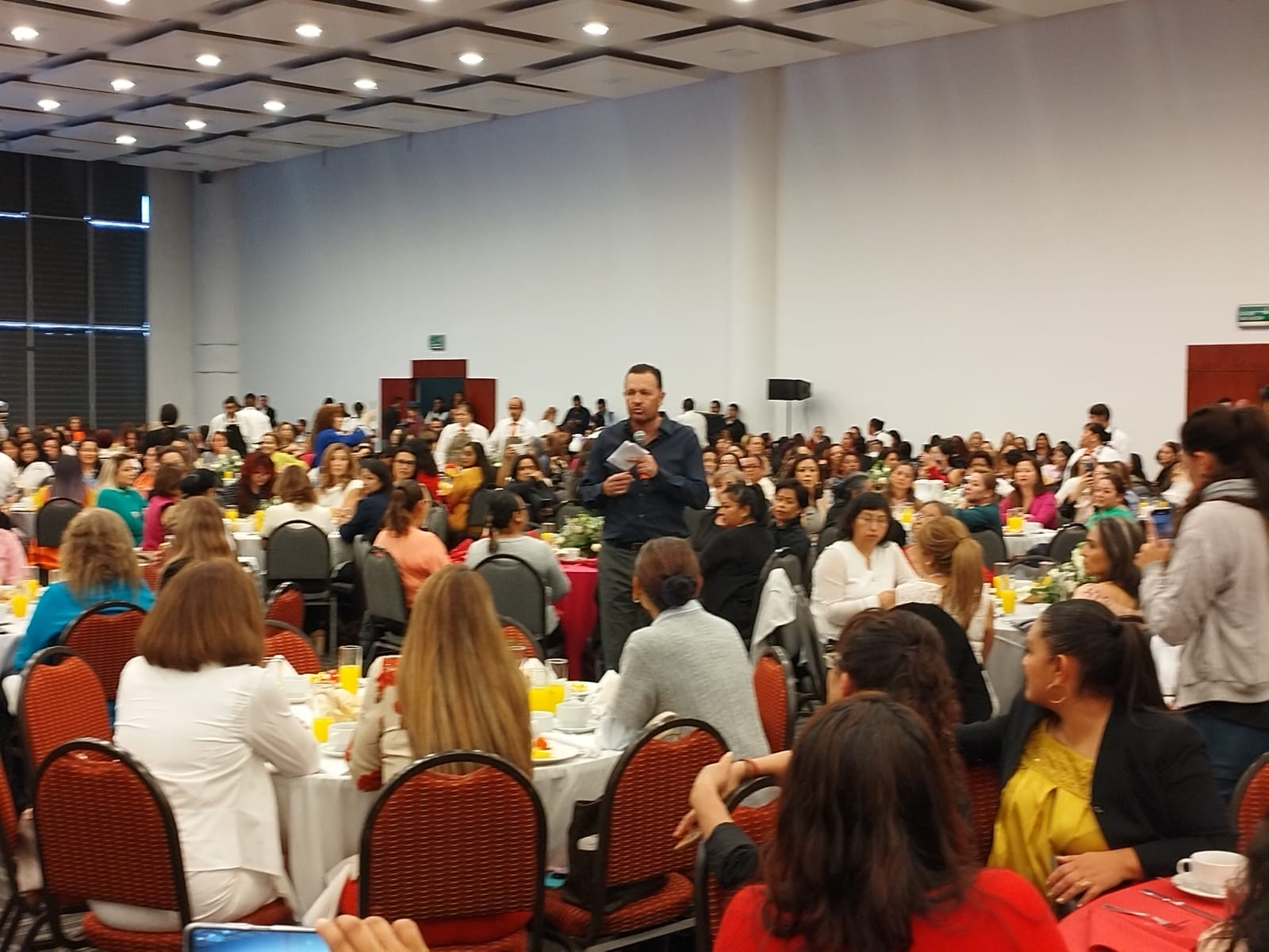 Gobierno de Querétaro conmemora Día de las Madres
