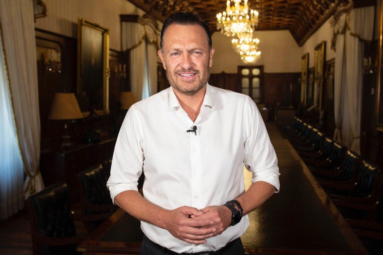 Reconoce Gobernador a las y los maestros de Querétaro