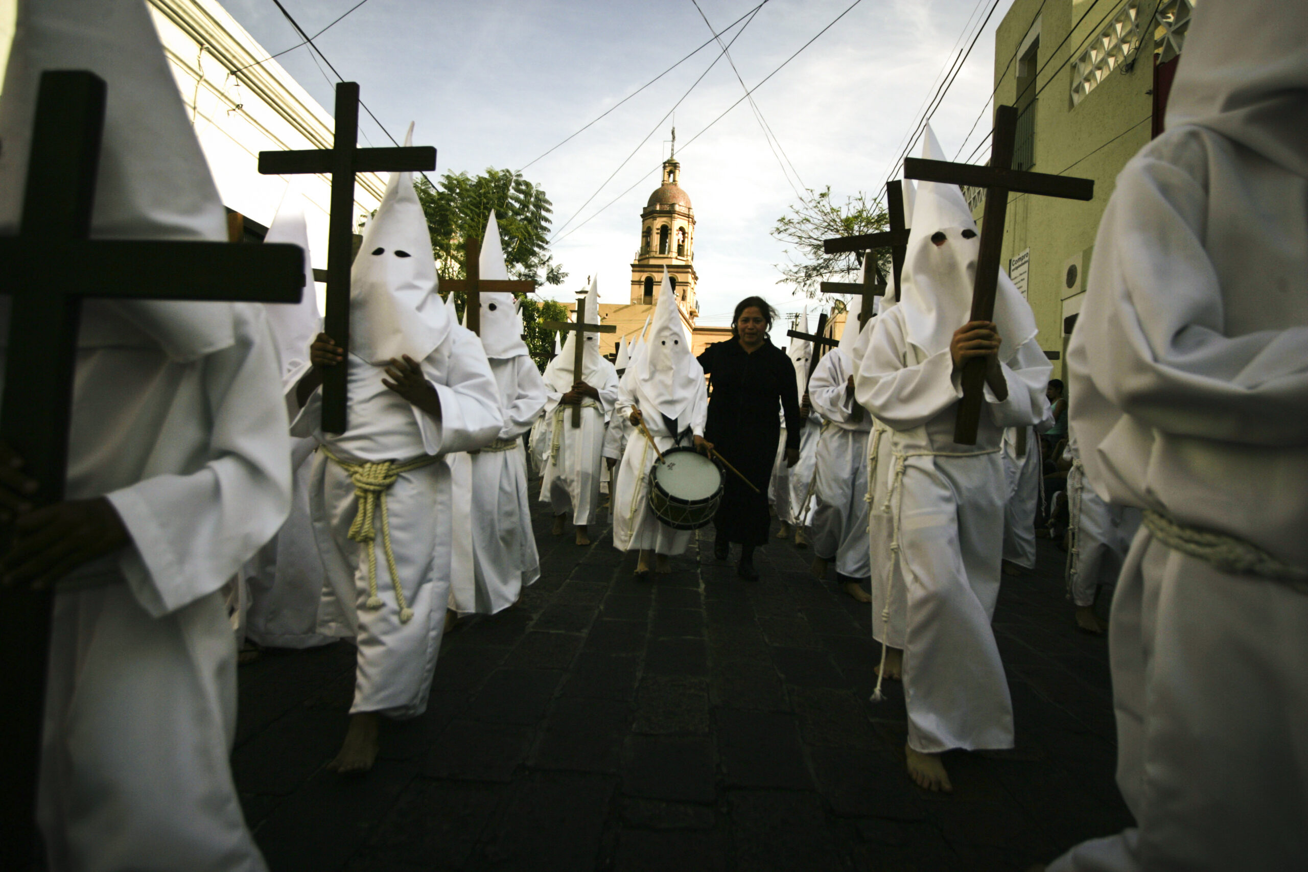 71_273_47672_1458784956_Procesion_del_Silencio_DC__60