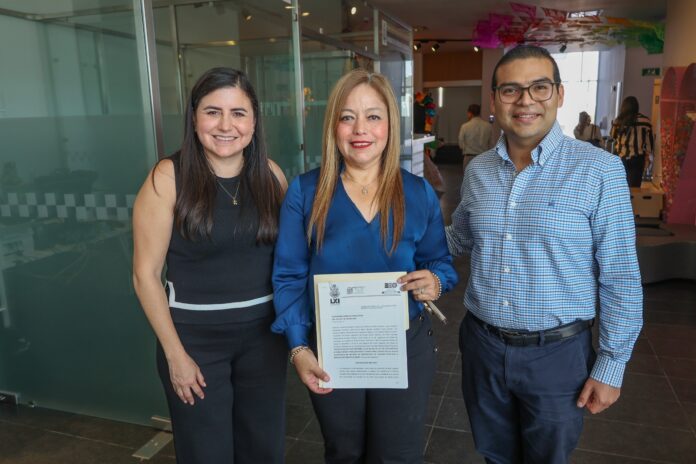 d277f7af-249a-4707-b173-05132033f30c