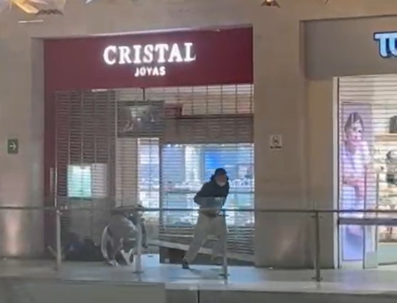 captura-de-pantalla-2025-11-04-231732-VITb4PQec