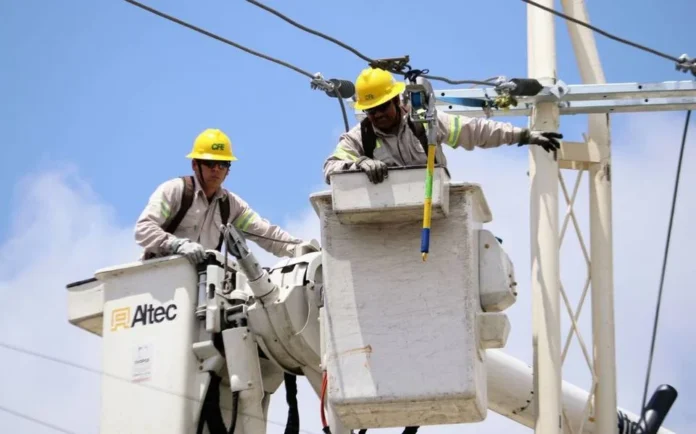 Trabajadores-CFE-